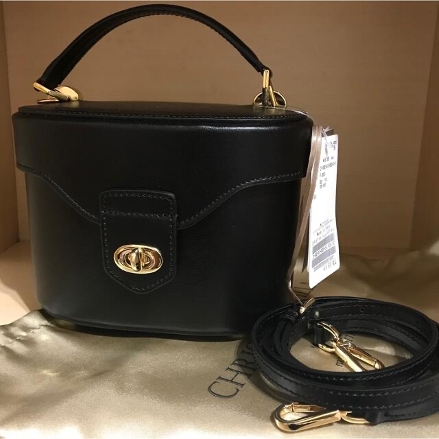 ポイント10倍】 CHRISTIAN VILLA 新品 クリスチャンヴィラ IENA レザー バニティバッグ オウレンティの通販 by 星野りんご クリスチャンヴィラならラクマ SLOBE IENA CHRISTIAN VILLA バニティバッグ