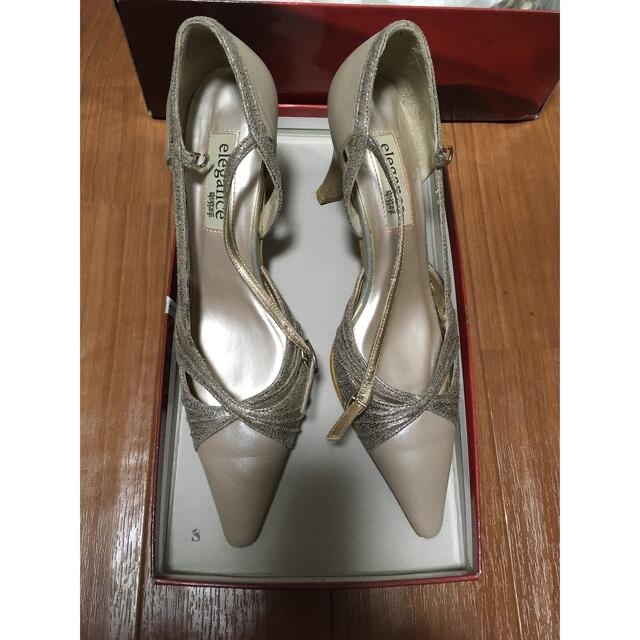 美品 卑弥呼 パンプス お花飾なし sullivanwirerope.com
