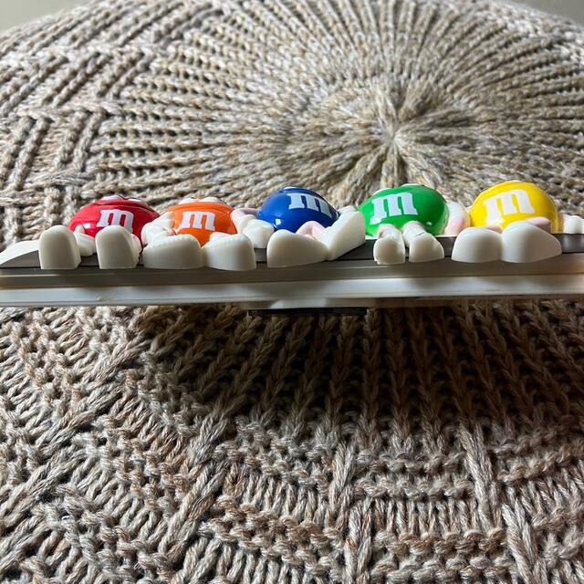 m&m&m's(エムアンドエムアンドエムズ)のエムアンドエムズ ✩ マグネットクリップ エンタメ/ホビーのおもちゃ/ぬいぐるみ(キャラクターグッズ)の商品写真