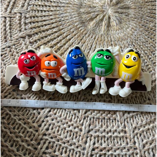 m&m&m's(エムアンドエムアンドエムズ)のエムアンドエムズ ✩ マグネットクリップ エンタメ/ホビーのおもちゃ/ぬいぐるみ(キャラクターグッズ)の商品写真