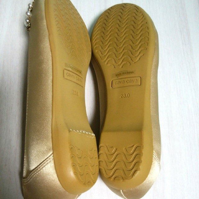 cavacava(サヴァサヴァ)のビジュ－付きフラットシューズ レディースの靴/シューズ(バレエシューズ)の商品写真