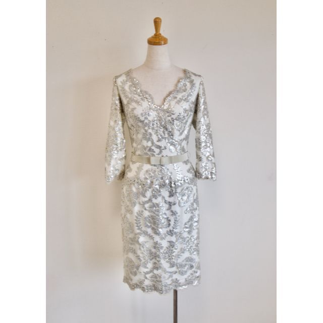 のドレスで TADASHI SHOJI - 専用です!TADASHI SHOJI Vネックレース ...