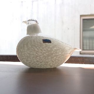 イッタラ(iittala)のオイバトイッカバード ヌータヤルビィ Willow Grouse ライチョウ(置物)