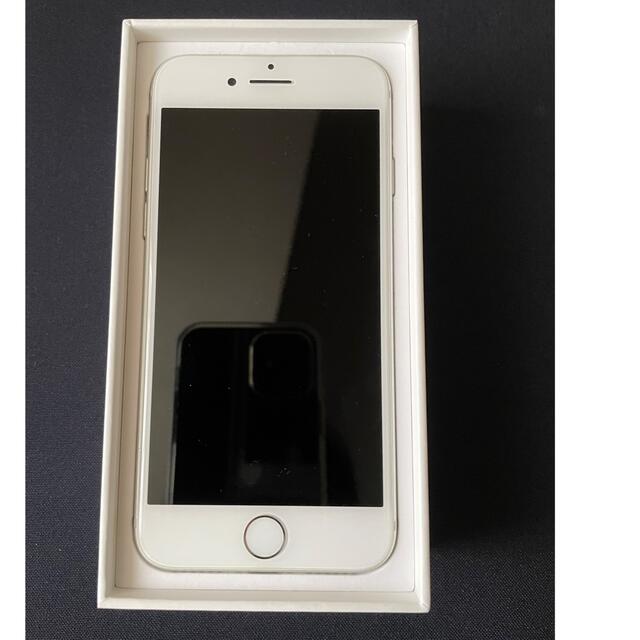 iPhone(アイフォーン)のiPhone7本体 32GB 美品　 スマホ/家電/カメラのスマートフォン/携帯電話(スマートフォン本体)の商品写真