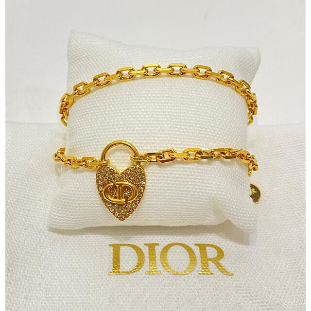 DIOR ディオール　ハート　ブレスレット　日本未入荷 レディースのアクセサリー(ブレスレット/バングル)の商品写真