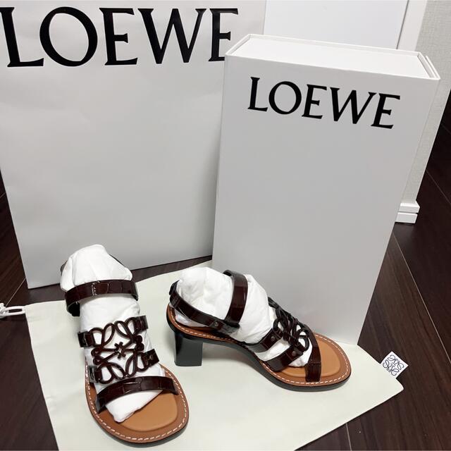 LOEWEロエベ カーフ レザー アナグラム サンダル-