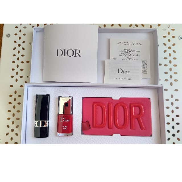 Christian Dior(クリスチャンディオール)のDIOR コスメ/美容のキット/セット(コフレ/メイクアップセット)の商品写真