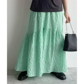 ダブルクローゼット(w closet)のシアーギンガムチェックラウンド切替ギャザースカート(ロングスカート)