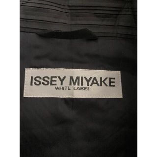 ISSEY MIYAKE - ISSEY MIYAKE イッセイミヤケ プリーツ pコート