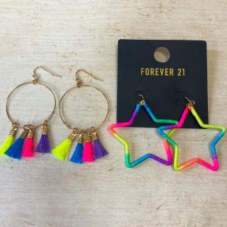 フォーエバートゥエンティーワン(FOREVER 21)の新品未使用 Forever21 ピアス 夏 フリンジ 星(ピアス)