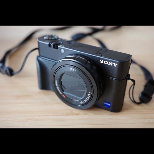 SONY(ソニー)のSONY DSC-RX100M3 スマホ/家電/カメラのカメラ(コンパクトデジタルカメラ)の商品写真