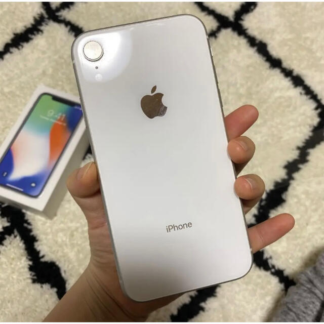 iPhone xr 美品 SIMロック解除済 iPhone xr 美品 SIMロック解除済