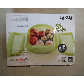 ルクエ(Lekue)のルクエシリコンスチーマー　ファミリーサイズ　トレイ付き ホワイト(調理道具/製菓道具)