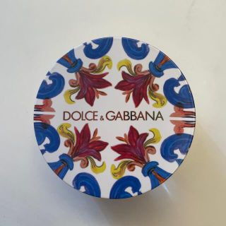 ドルチェアンドガッバーナ(DOLCE&GABBANA)のkie様　D&G ドルチェ&ガッバーナ　ソーラーグロウ　ルースセッティングパウダ(フェイスパウダー)