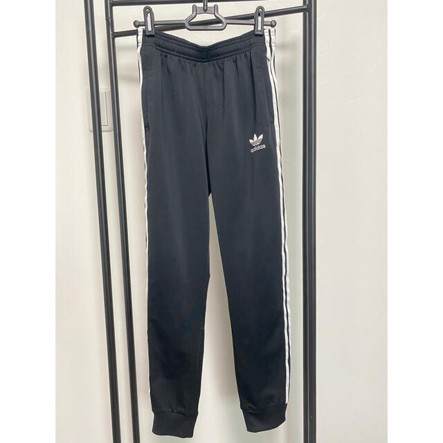 adidas(アディダス)のアディダス　オリジナルス　トラックパンツ キッズ/ベビー/マタニティのキッズ服女の子用(90cm~)(パンツ/スパッツ)の商品写真