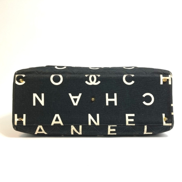 最初の CC ロゴ CHANEL シャネル - CHANEL ココマーク ブラック
