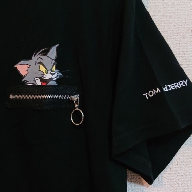 トムとジェリー  Ｔシャツ【新品・タグ付き】Ｌsize❤️  ゆうパケット発送♪ レディースのトップス(Tシャツ(半袖/袖なし))の商品写真