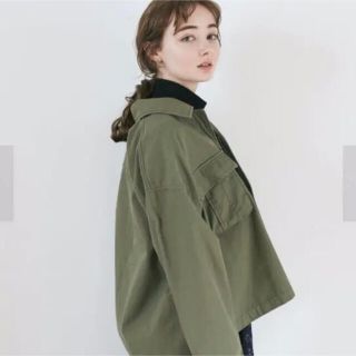 アースミュージックアンドエコロジー(earth music & ecology)の激安　格安　ミニタリー　ジャケット　秋服　春服　カジュアル　アウター　アース(テーラードジャケット)