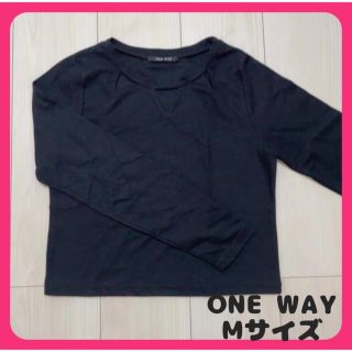 ワンウェイ(one*way)の長袖Tシャツ　ショート丈　oneway ワンウェイ(Tシャツ(長袖/七分))