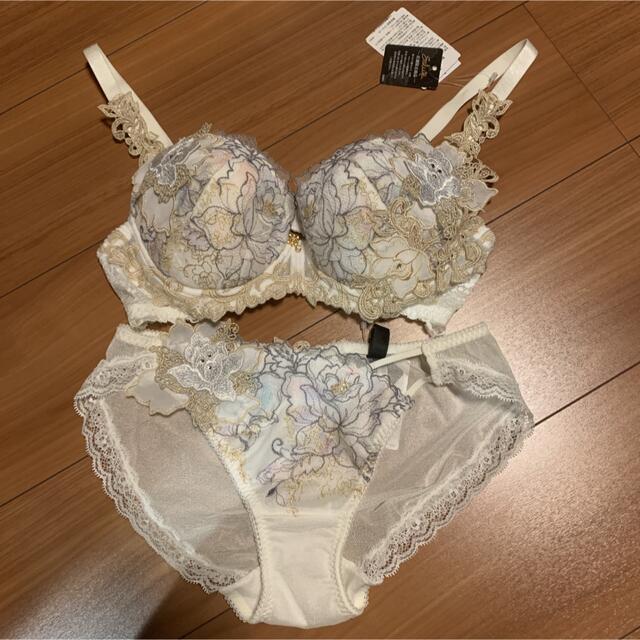 店舗限定‼️】サルート 39G アテナ D75-