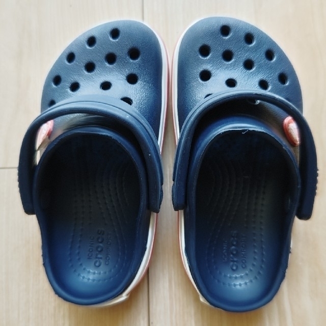 crocs(クロックス)のクロックス サンダル  CROCS 204537 　15.5サイズ キッズ/ベビー/マタニティのキッズ靴/シューズ(15cm~)(サンダル)の商品写真