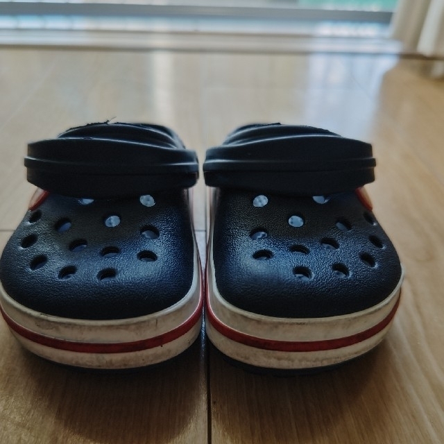 crocs(クロックス)のクロックス サンダル  CROCS 204537 　15.5サイズ キッズ/ベビー/マタニティのキッズ靴/シューズ(15cm~)(サンダル)の商品写真