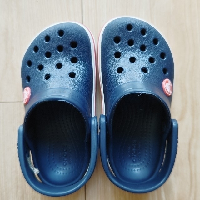 crocs(クロックス)のクロックス サンダル  CROCS 204537 　15.5サイズ キッズ/ベビー/マタニティのキッズ靴/シューズ(15cm~)(サンダル)の商品写真