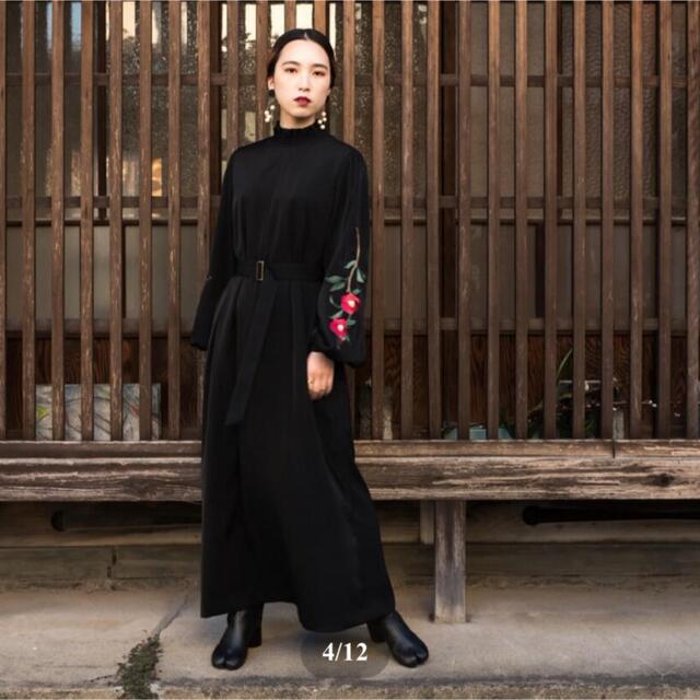 iconology 花を着るワンピース#03 赤椿の通販 by あか's shop iconology 花を着るワンピース#03 赤椿の通販 by あか's shop