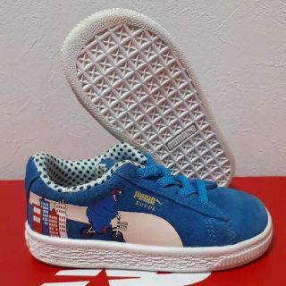 新品●PUMA SESAME STREET セサミストリート　スニーカー　コラボ