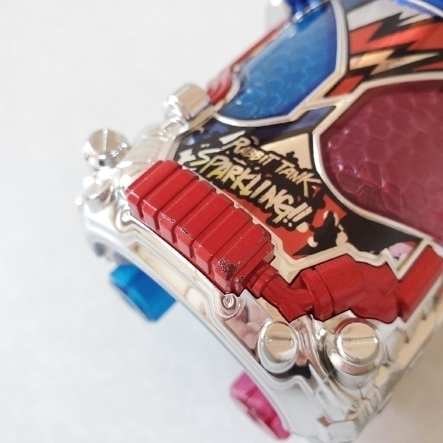 BANDAI(バンダイ)の仮面ライダービルド DX ラビットタンクスパークリング エンタメ/ホビーのフィギュア(特撮)の商品写真