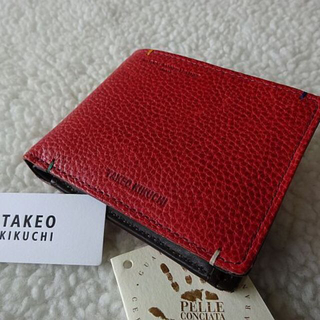 タケオキクチ(TAKEO KIKUCHI)の【新品/本物】TAKEO KIKUCHI（タケオキクチ）二つ折り財布/赤(折り財布)