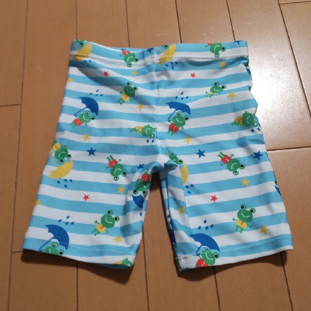 水着　新品未使用　120 キッズ/ベビー/マタニティのキッズ服男の子用(90cm~)(水着)の商品写真