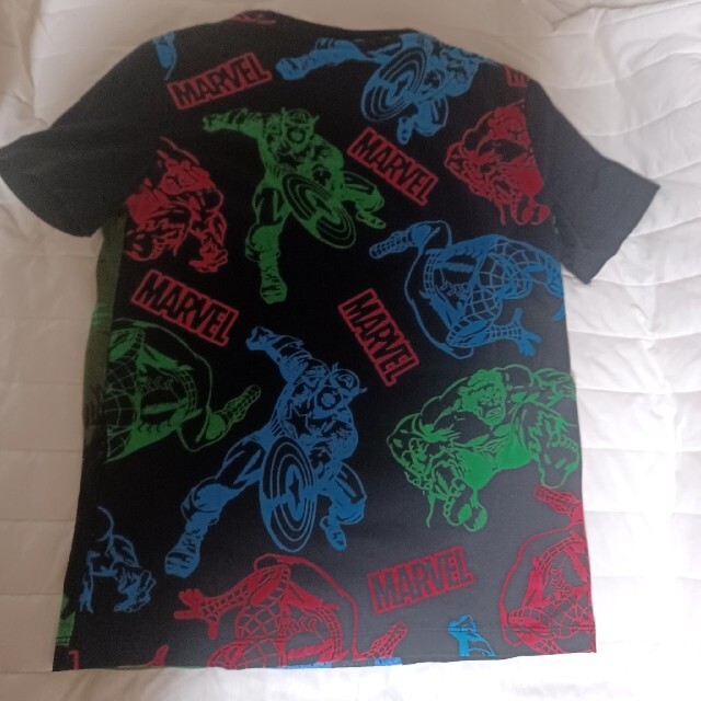 MARVEL(マーベル)のDesigual MARVEL Tシャツ　140㎝ キッズ/ベビー/マタニティのキッズ服男の子用(90cm~)(Tシャツ/カットソー)の商品写真