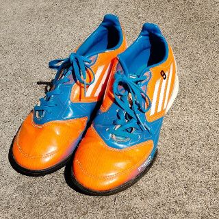 アディダス(adidas)のアディダス サッカートレーニングシューズ 23cmトレシュー(シューズ)