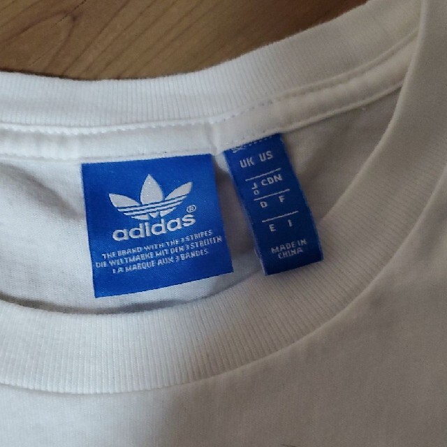 adidas(アディダス)のadidas　Tシャツ レディースのトップス(Tシャツ(半袖/袖なし))の商品写真