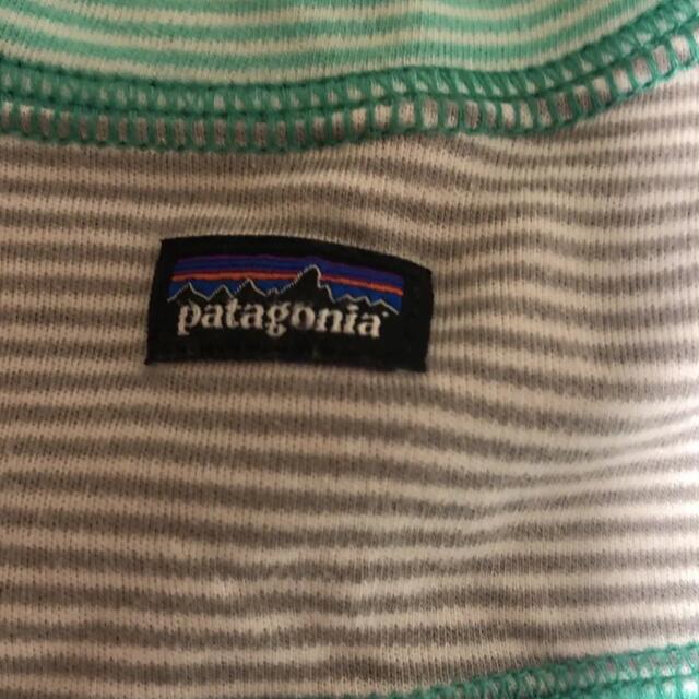 patagonia(パタゴニア)の専用 パタゴニア Patagonia ロンパース 0-3M キッズ/ベビー/マタニティのベビー服(~85cm)(ロンパース)の商品写真