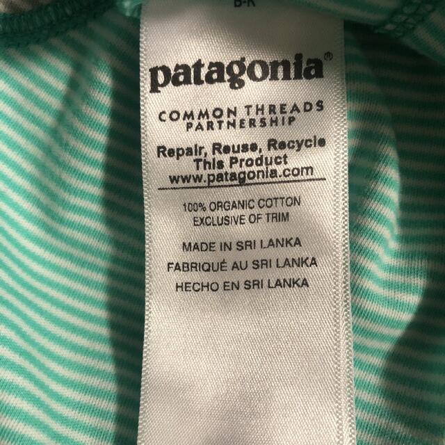 patagonia(パタゴニア)の専用 パタゴニア Patagonia ロンパース 0-3M キッズ/ベビー/マタニティのベビー服(~85cm)(ロンパース)の商品写真