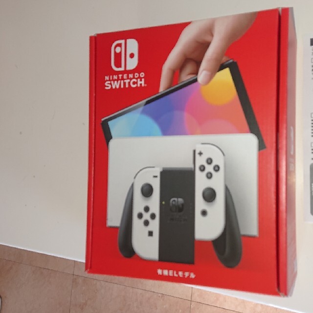 極美品未使用(有機EL) Nintendo Switch本体 スイッチホワイト