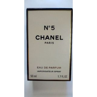 シャネル(CHANEL)の香水　シャネルN°5　オードゥ　パルファム(香水(女性用))