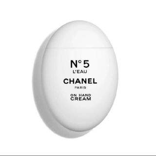 シャネル(CHANEL)の【新品】CHANEL　ハンドクリーム　ラクリームマン　50ml(ハンドクリーム)