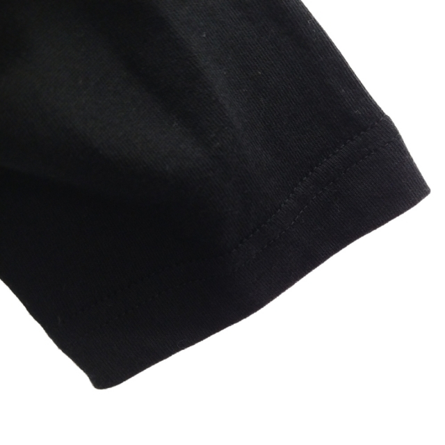 MONCLER(モンクレール)のMONCLER モンクレール 20AW GENIUS×UNDEFEATED MAGLIA T-SHIRT ジーニアス×アンディフィーテッド ロゴプリントロングスリーブTシャツ ブラック F20928D70510 メンズのトップス(Tシャツ/カットソー(七分/長袖))の商品写真