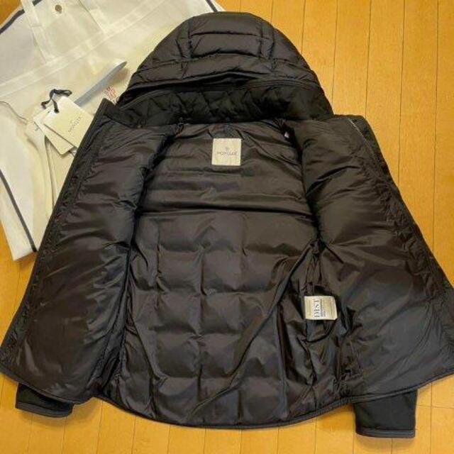 お買い得得価】 MONCLER - 国内正規品 不朽の名作 ライアン Ryan