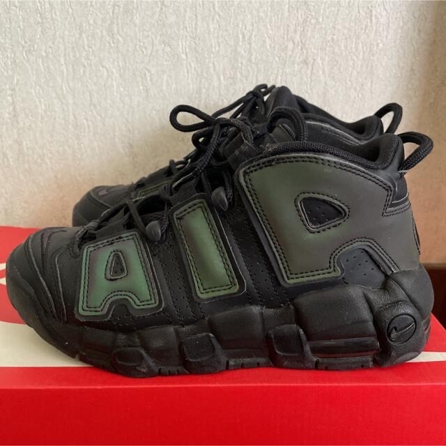 NIKE♡AIR more uptempo black-wolf grey