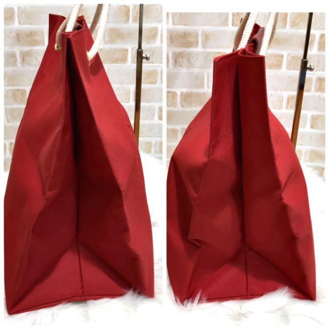 LONGCHAMP(ロンシャン)の【希少】ロンシャン　トートバッグ　レッド　赤　大容量　ナイロン レディースのバッグ(トートバッグ)の商品写真