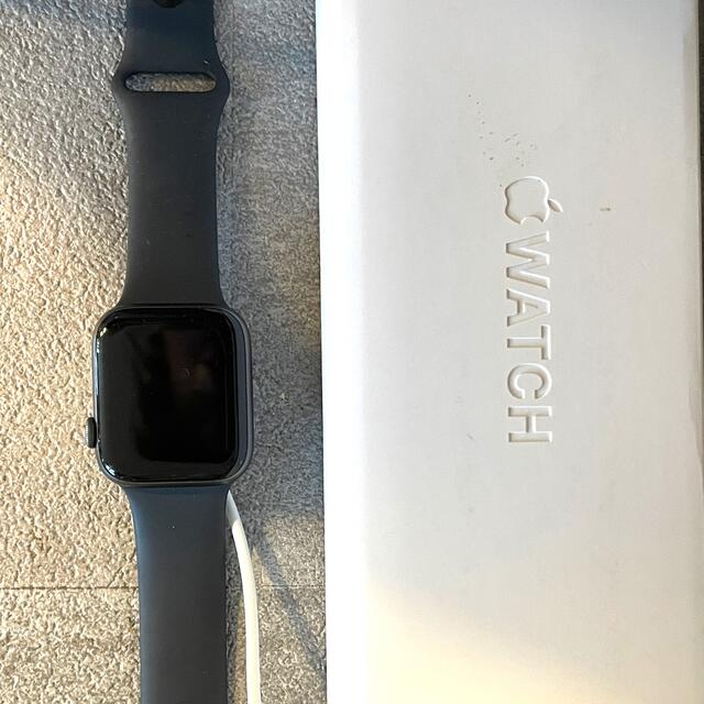 美品】 Apple Watch アップルウォッチ 4 44mm グレー 新しいブランド