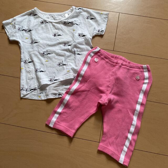 アカチャンホンポ(アカチャンホンポ)のパジャマ　上下　80 キッズ/ベビー/マタニティのベビー服(~85cm)(パジャマ)の商品写真