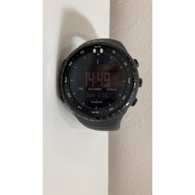 SUUNTO(スント)のスント(SUUNTO) コア　オールブラック メンズの時計(腕時計(デジタル))の商品写真