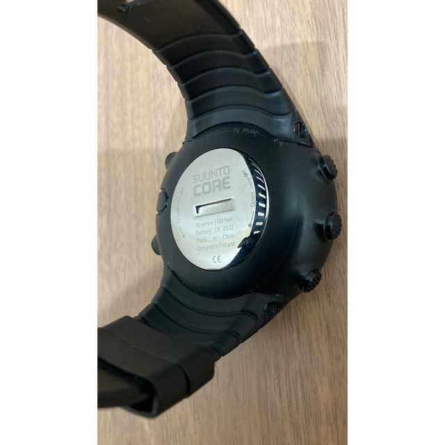 SUUNTO(スント)のスント(SUUNTO) コア　オールブラック メンズの時計(腕時計(デジタル))の商品写真