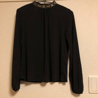 ザラ(ZARA)の値下げ　ZARA  トップス　長袖　ビーズ刺繍　ビーズ　ブラック　黒　(シャツ/ブラウス(半袖/袖なし))