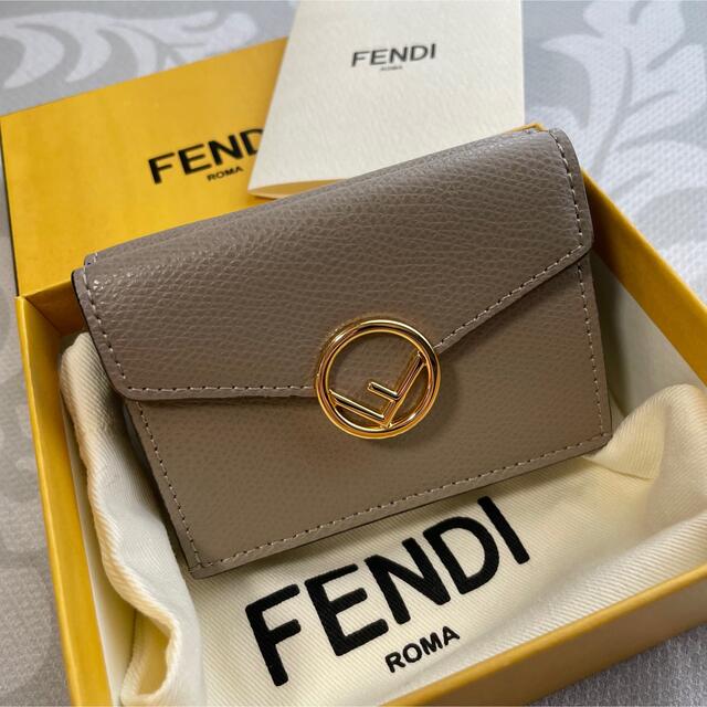 希少✨FENDI ROMA 三つ折り財布 レザー ロゴ 型押し 箱保存袋付 | www